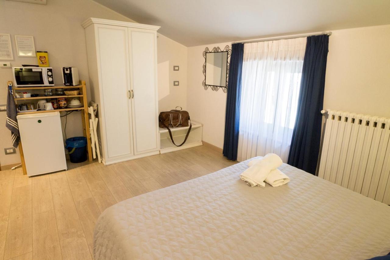 טרקיניה B&B Antiche Mura מראה חיצוני תמונה