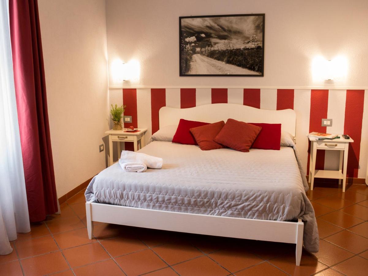 טרקיניה B&B Antiche Mura מראה חיצוני תמונה